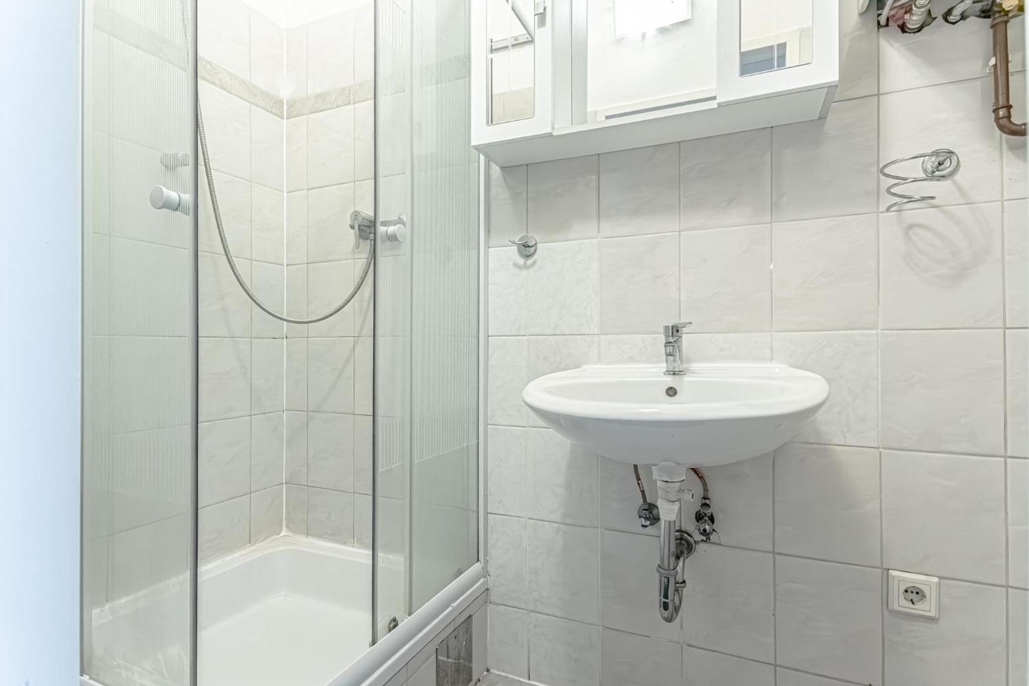 Explore Vienna 2Br And 1Lr Retreat Near Westbahnhof Екстер'єр фото